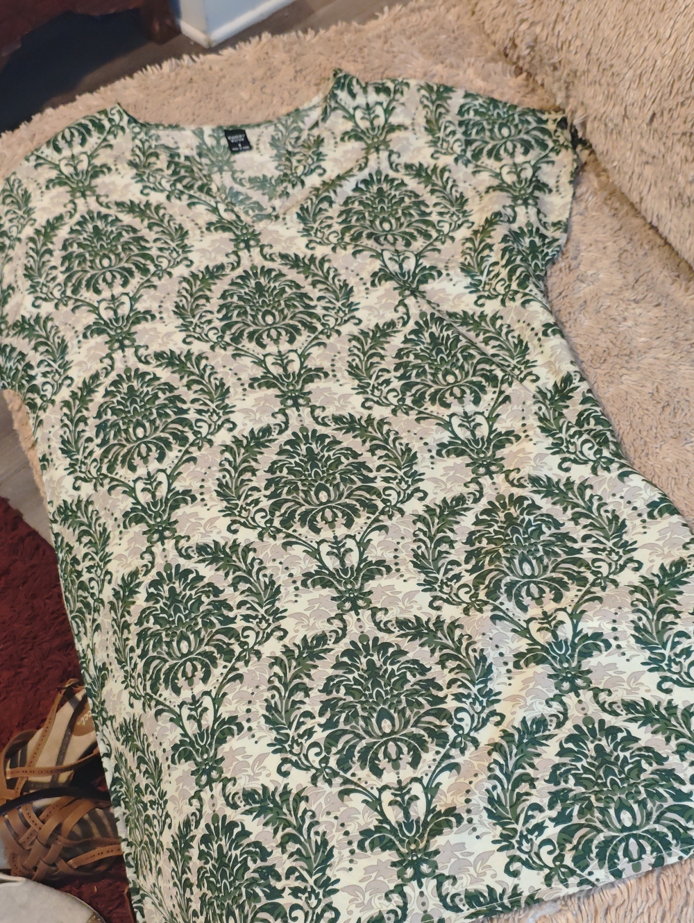 SHEIN Green and White Patterned Midi Dress